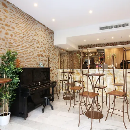 NEW GENERATION HOSTEL Rome center-3